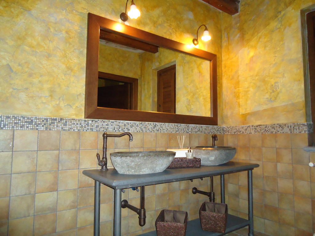 Falciano del Massico Agrituirsmo Masseria Campierti חדר תמונה