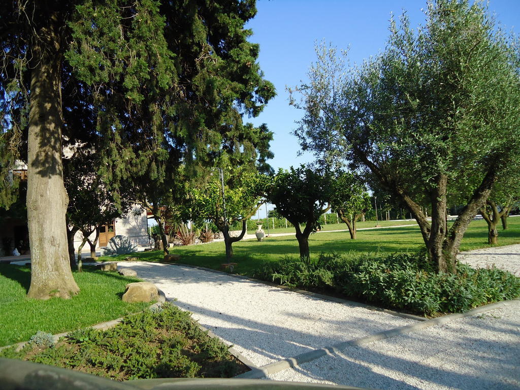 Falciano del Massico Agrituirsmo Masseria Campierti מראה חיצוני תמונה